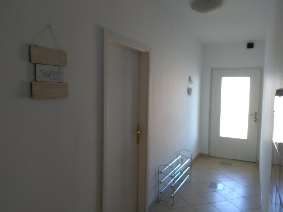 Apartments Davor Biograd Na Moru Exterior photo